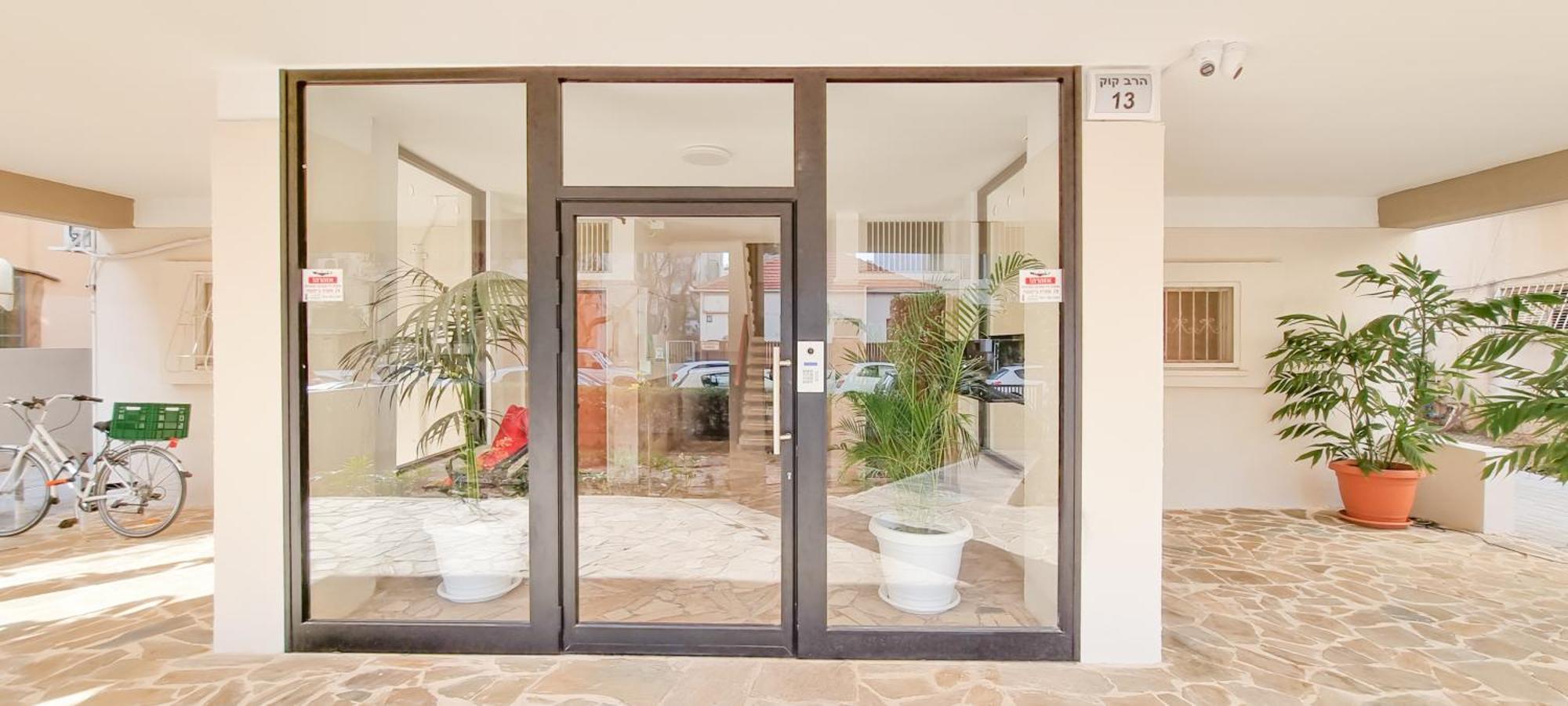 Bnb Israel Apartments - Harav Kook Lilas Tel Aviv Exterior foto